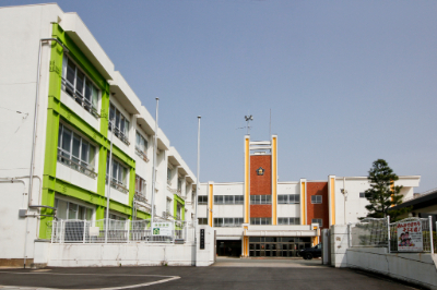 上岩出小学校写真