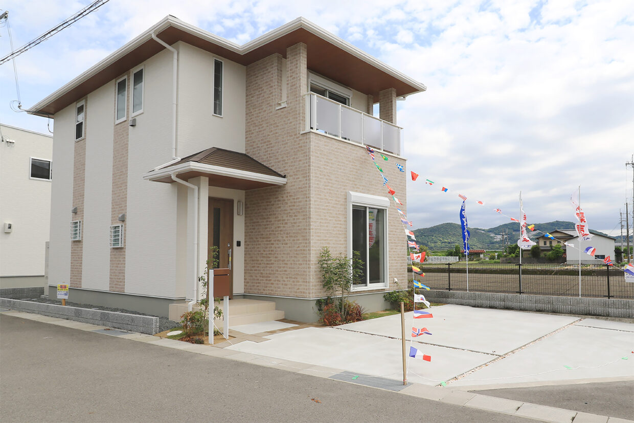 岩出中島18号地外観